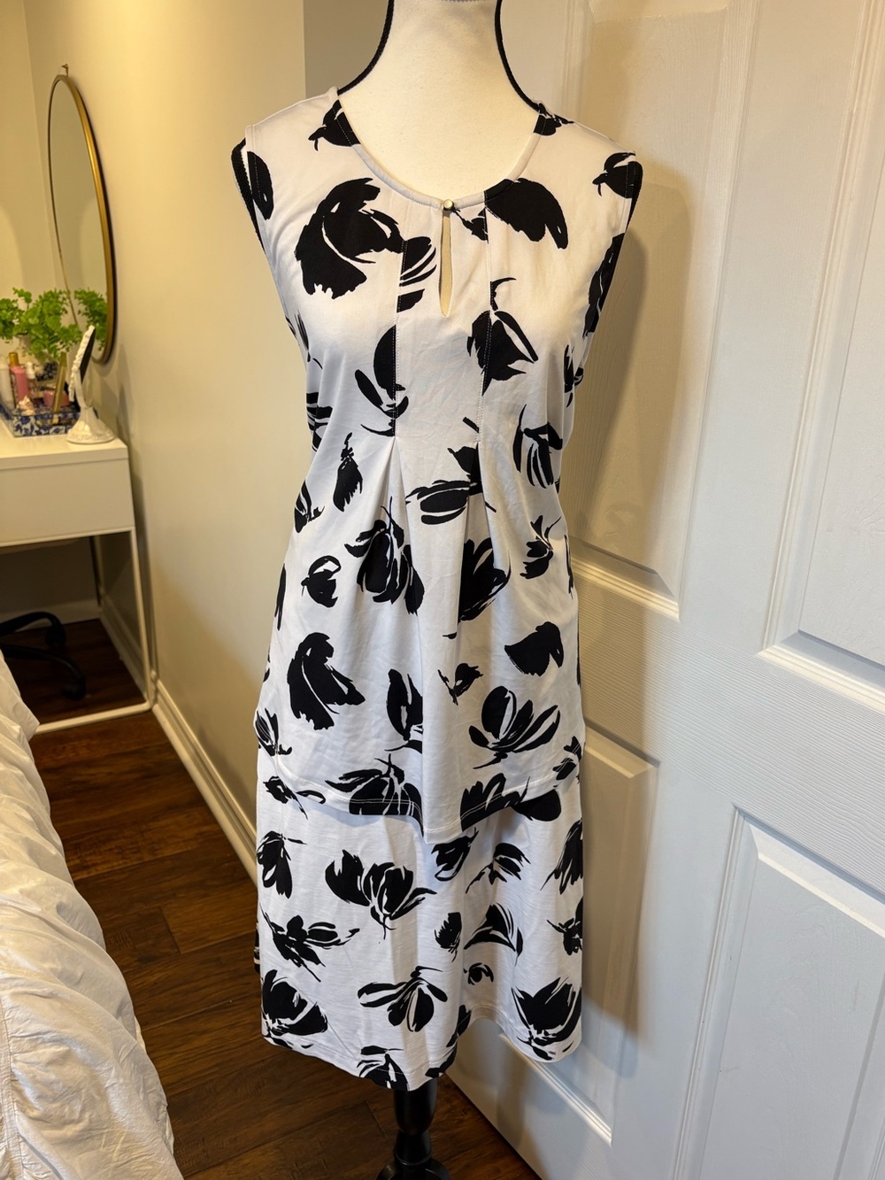 Alfred Sung Floral 2 Piece Top Skirt Set L XL Black White